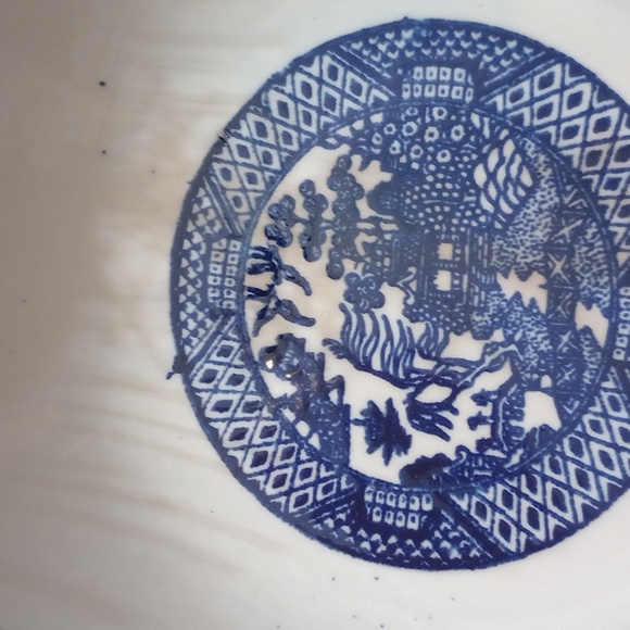 Blue Willow Bowl - Picture 2 of 4